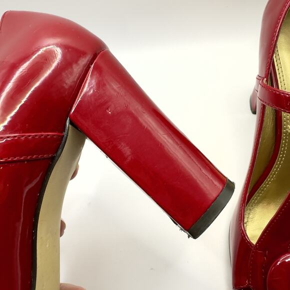 Tahari Red Patent T-Strap Heels Women’s 7 Pinup Rockabilly Peep toe Retro - Picture 10 of 11